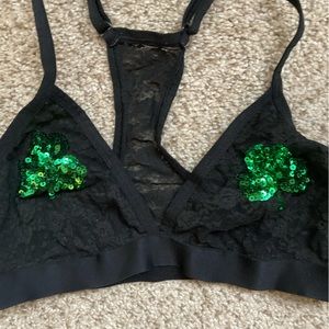 Pink Brand Victoria Secret. Shamrock bralette.